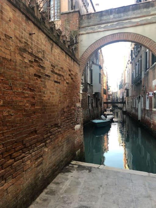 Walk On The Water ✧ 5 Minutes To Rialto Bridge Apartman Velence Kültér fotó